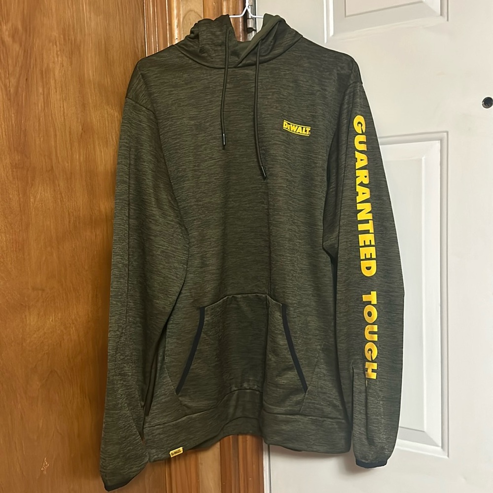 DeWalt Men’s Hoodie Size Large